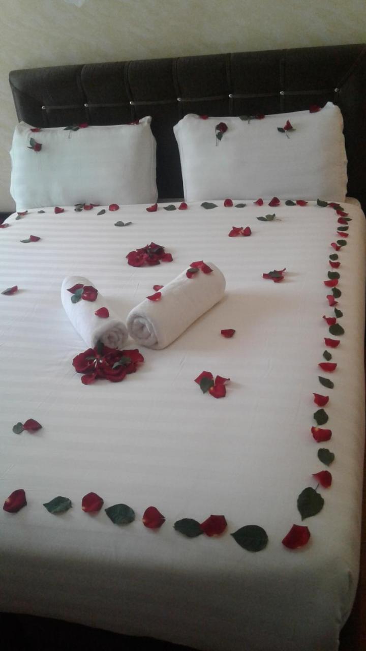 Caron Pension Bahir Dar Exterior foto