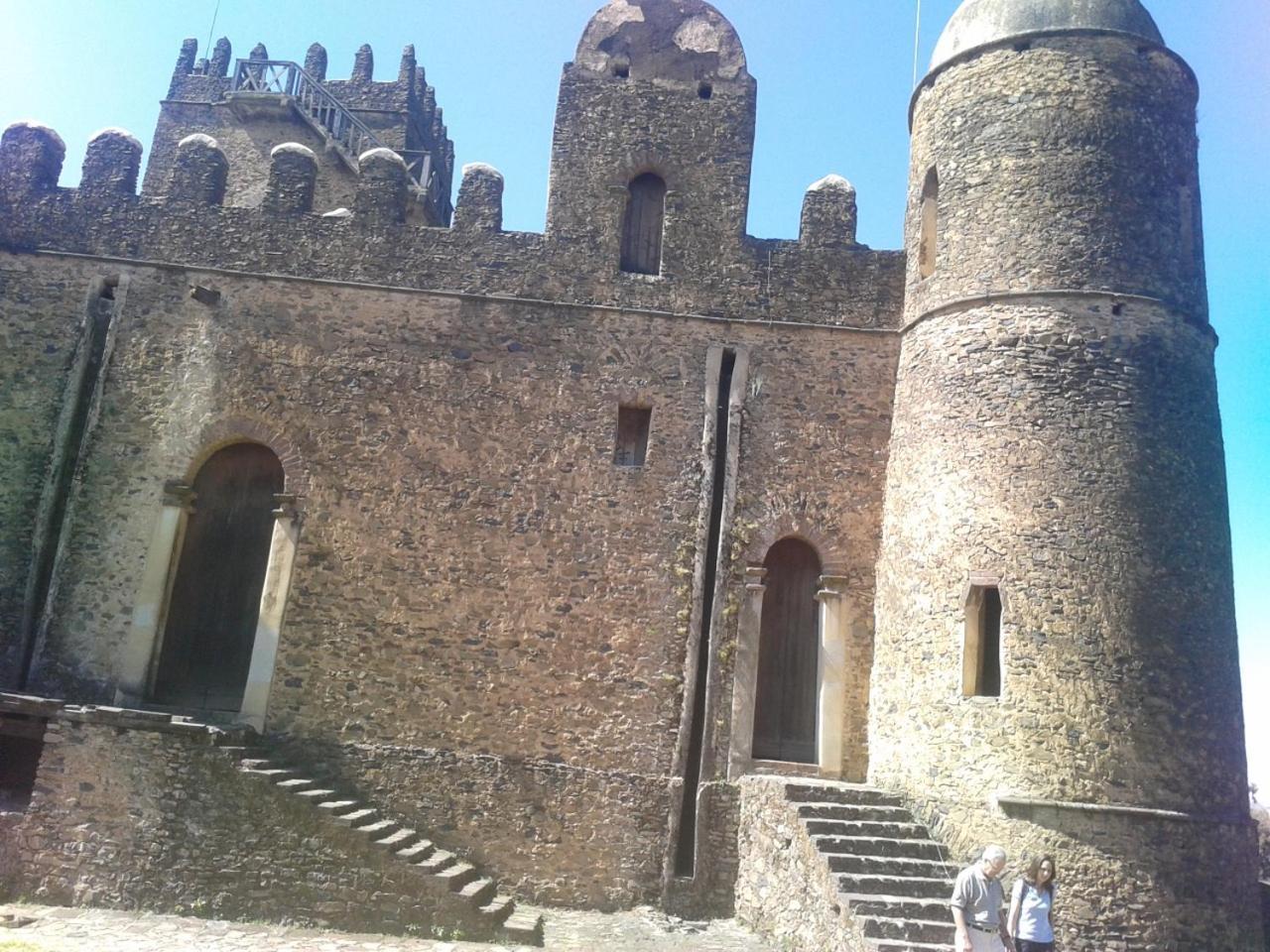 Caron Pension Bahir Dar Exterior foto